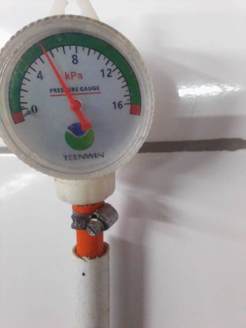 Biodigester gas pressure gauge